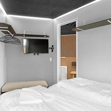 ホテル Holiday Home In Fun Art Something For Everyone In The Family